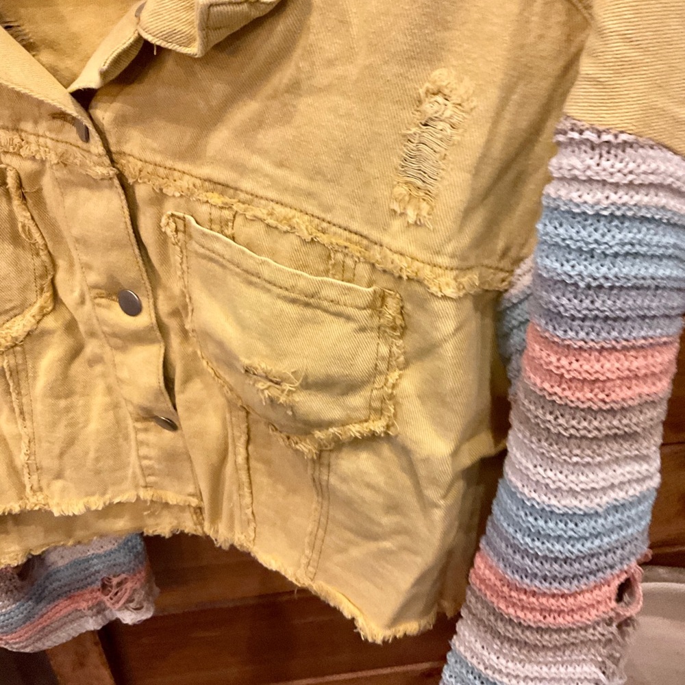 NWT POL pretty yellow denim jacket. Various sizes - Picture 6 of 8